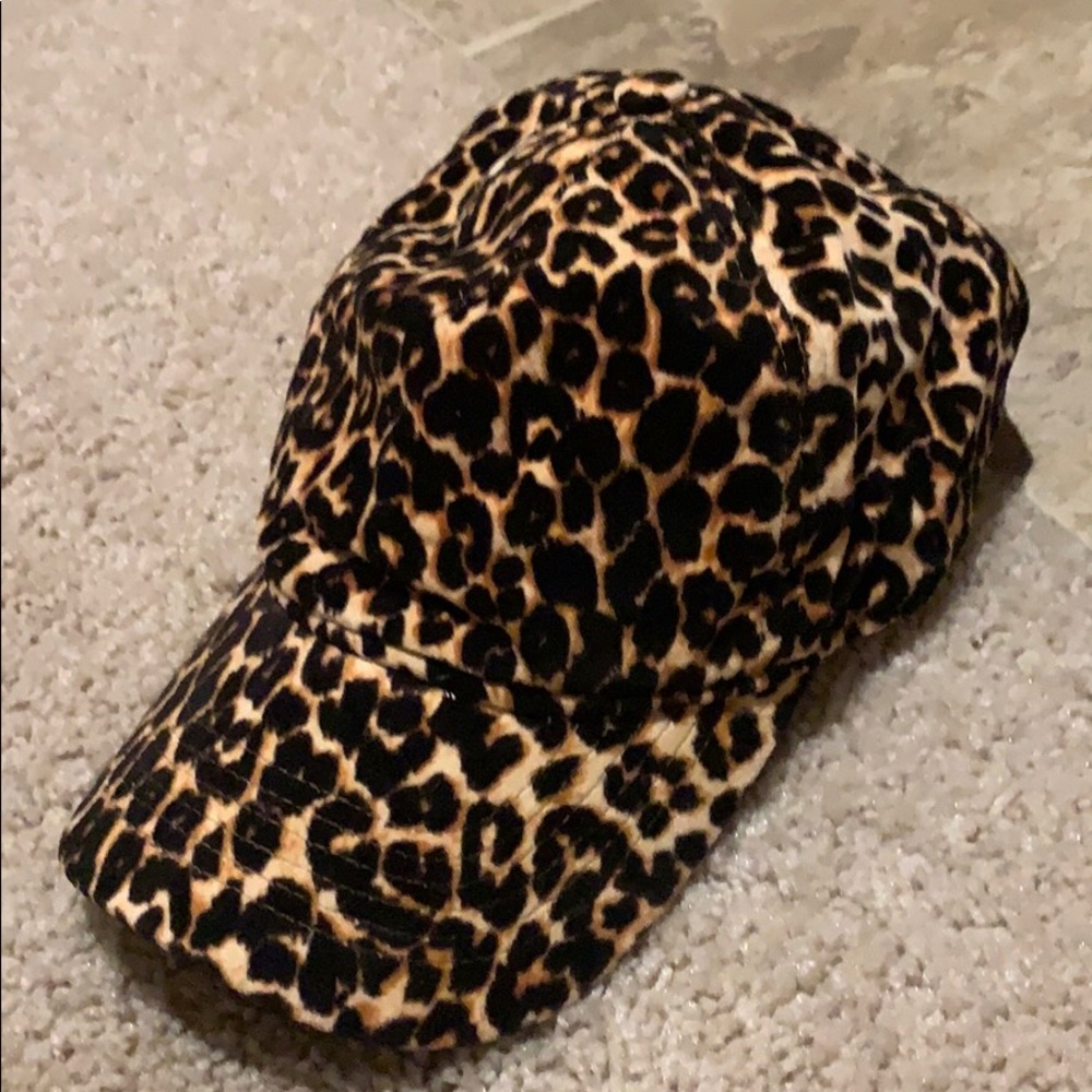 Old navy Animal Print Baseball cap